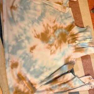 Women’s Sweater Bundle